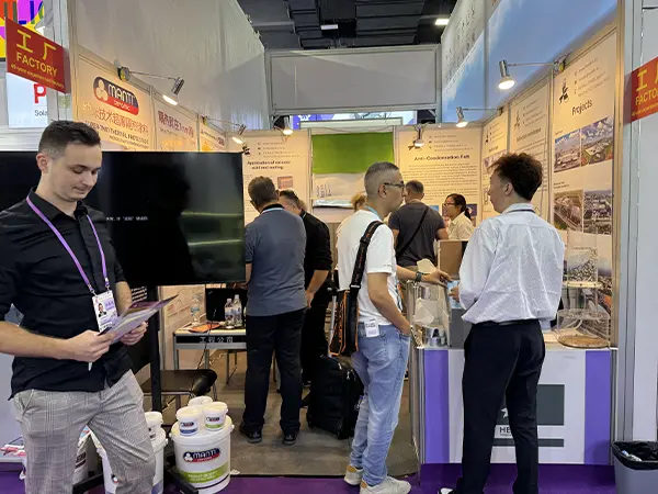 Présence continue sur les principales expositions