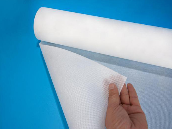 Membrane respirante VS. Pare-vapeur : un guide technique pour les professionnels du bâtiment